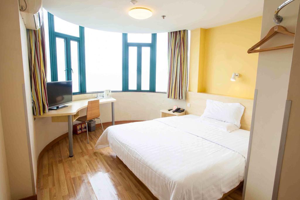 7Days Inn Changsha Wuyi Avenue Yunajialing Metro Station Zimmer foto